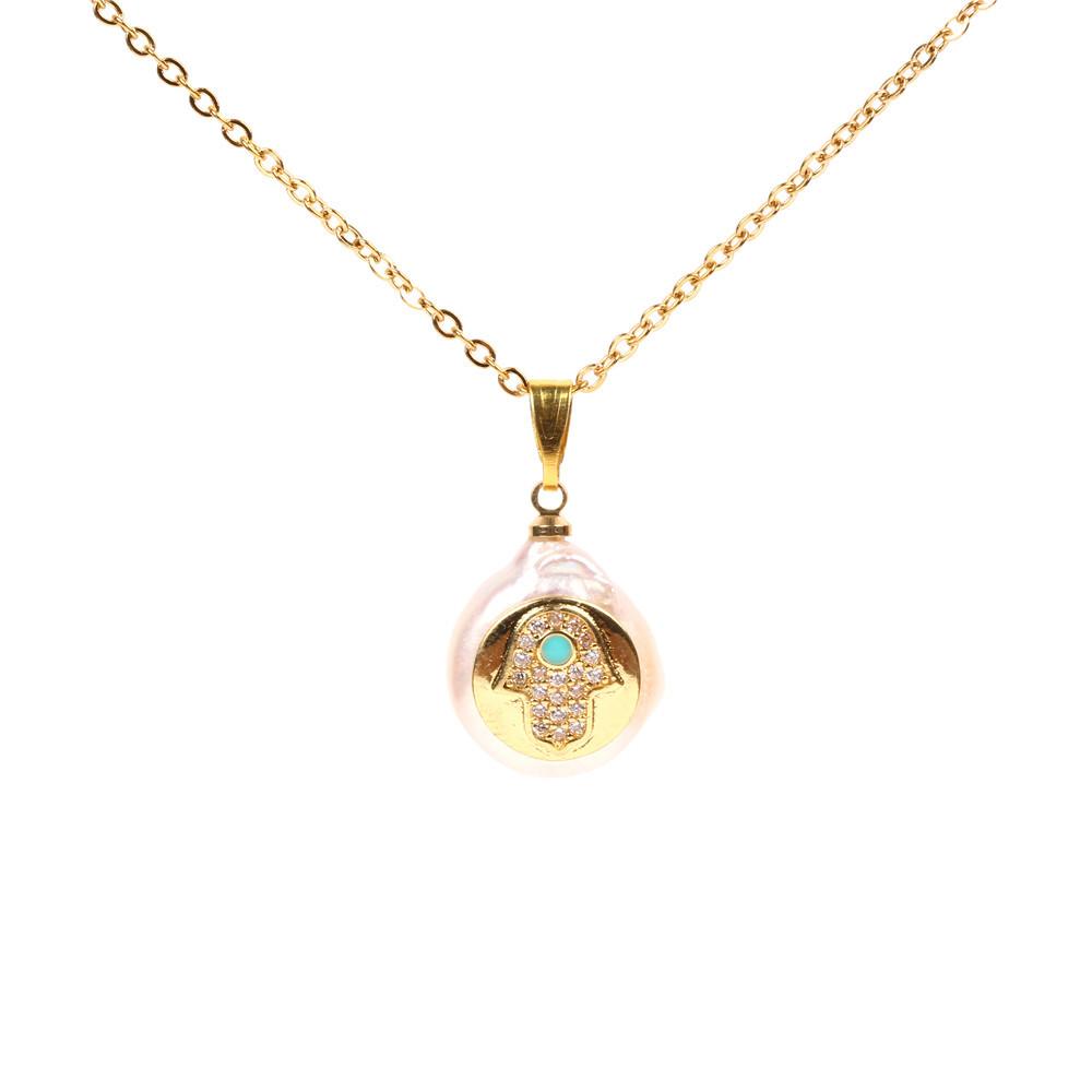 Collar de mano hamsa de perla madre de acero inoxidable con chapa de oro de 18k.